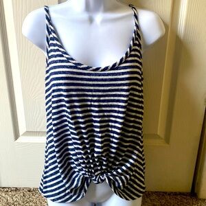 SO crop top tank top